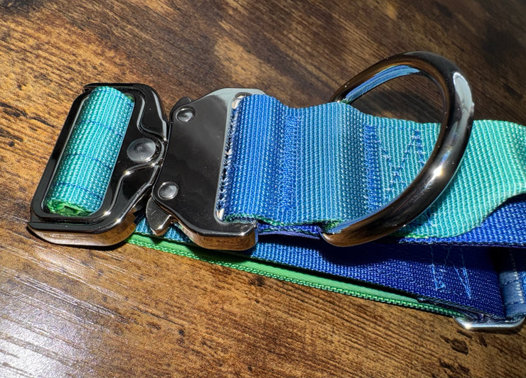 3.8cm Tactical Collar | With Robust Handle | Blue & Green Ombre