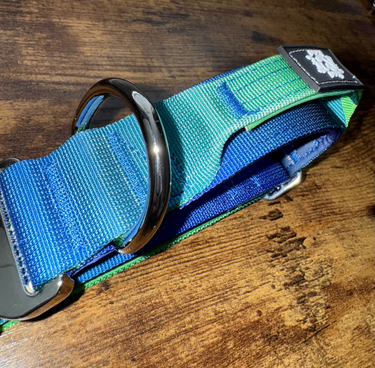 3.8cm Tactical Collar | With Robust Handle | Blue & Green Ombre